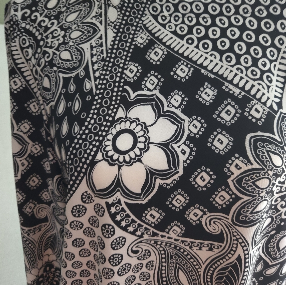 LOFT Black and White Patterned Midi Dress - Picture 5 of 12